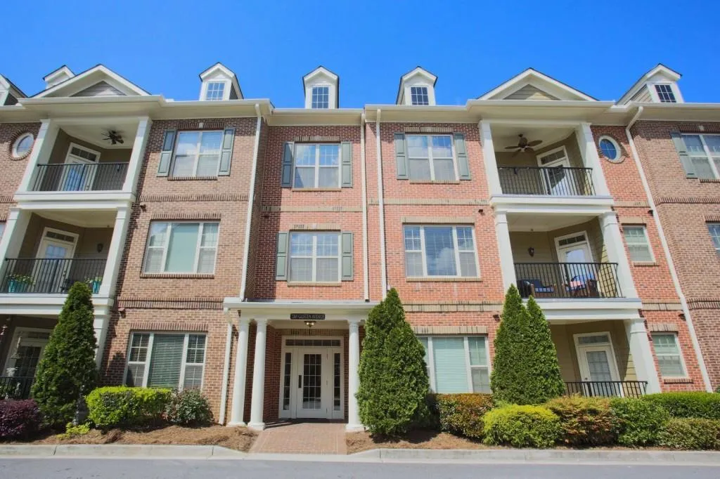 7265 Glisten Avenue Unit 135, Sandy Springs, Georgia 30328, 2 Bedrooms Bedrooms, ,2 BathroomsBathrooms,Residential,Sold,7265 Glisten Avenue Unit 135,5994276