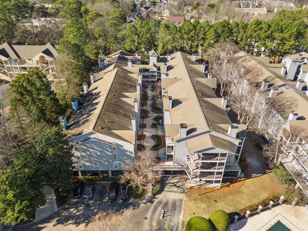 417 Granville Court, Sandy Springs, Georgia 30328, 1 Bedroom Bedrooms, ,1 BathroomBathrooms,Residential,Sold,417 Granville Court,7319681