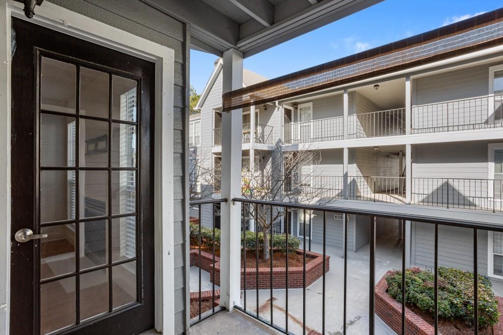 417 Granville Court, Sandy Springs, Georgia 30328, 1 Bedroom Bedrooms, ,1 BathroomBathrooms,Residential,Sold,417 Granville Court,7319681