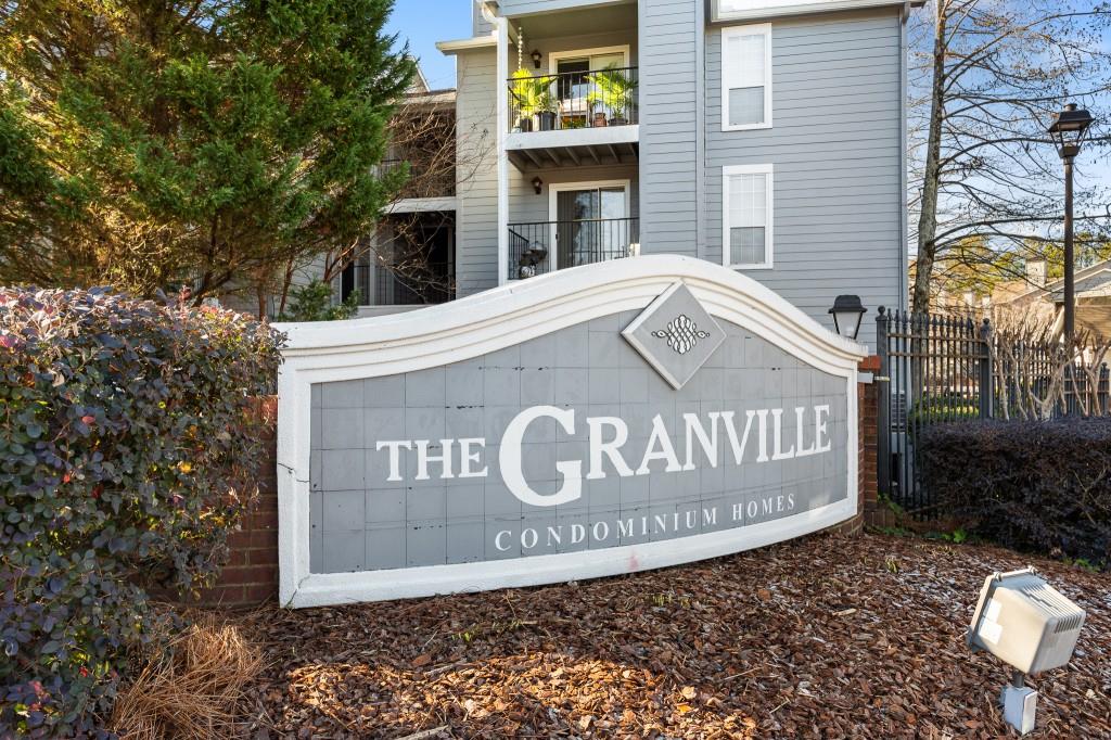 417 Granville Court, Sandy Springs, Georgia 30328, 1 Bedroom Bedrooms, ,1 BathroomBathrooms,Residential,Sold,417 Granville Court,7319681