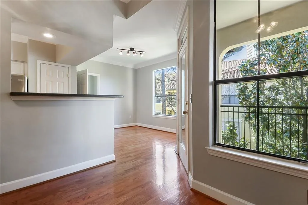 3777 Peachtree Road Ne Unit 1535, Atlanta, Georgia 30319, 1 Bedroom Bedrooms, ,1 BathroomBathrooms,Residential,Sold,3777 Peachtree Road Ne Unit 1535,5820628