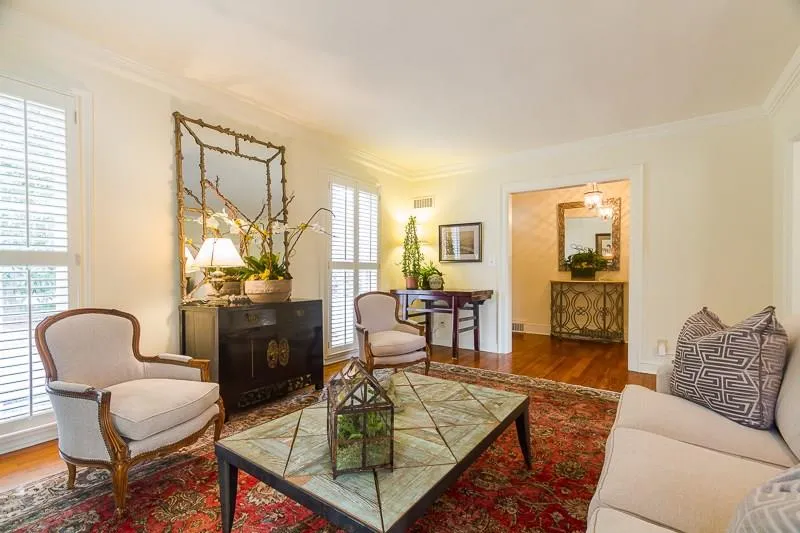 3777 Peachtree Dunwoody Road Ne, Atlanta, Georgia 30342, 3 Bedrooms Bedrooms, ,3 BathroomsBathrooms,Residential,Sold,3777 Peachtree Dunwoody Road Ne,5809319 3777 Peachtree Dunwoody Road Ne, Atlanta, Georgia 30342, 3 Bedrooms Bedrooms, ,3 BathroomsBathrooms,Residential,Sold,3777 Peachtree Dunwoody Road Ne,5809319