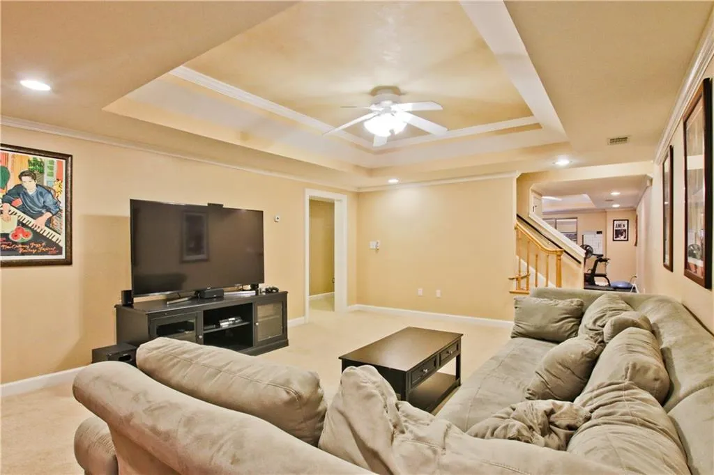 160 Trowbridge Road, Sandy Springs, Georgia 30350, 5 Bedrooms Bedrooms, ,5 BathroomsBathrooms,Residential,Sold,160 Trowbridge Road,6563677