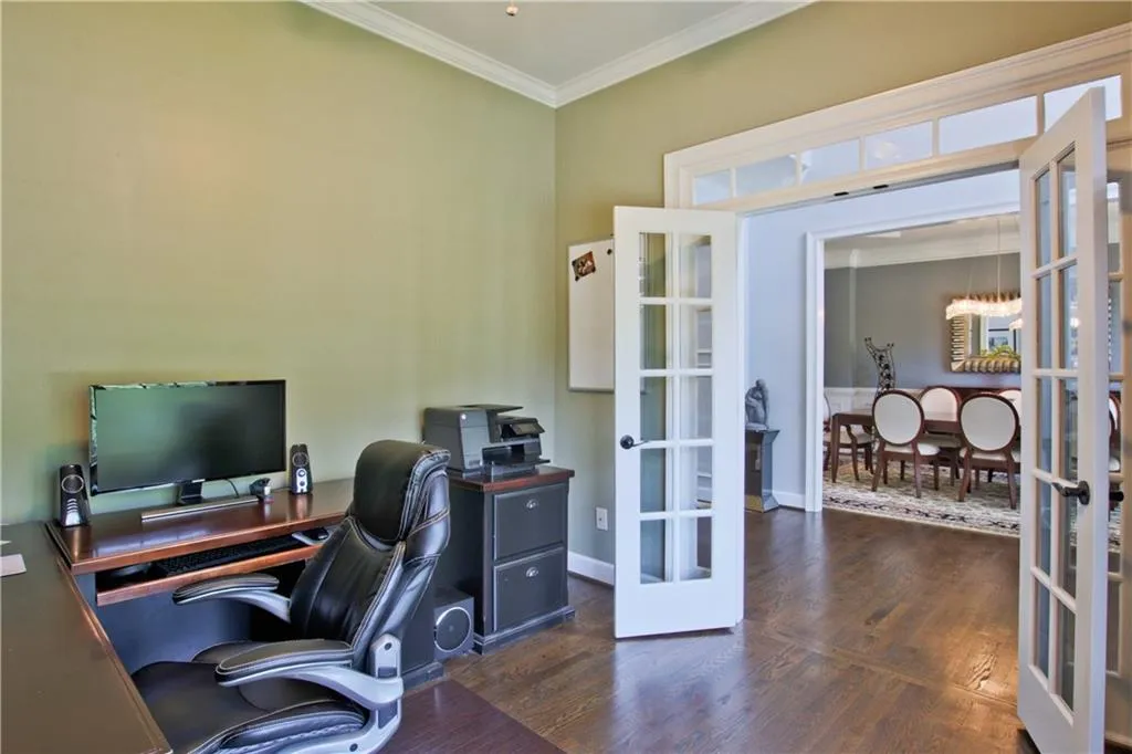 160 Trowbridge Road, Sandy Springs, Georgia 30350, 5 Bedrooms Bedrooms, ,5 BathroomsBathrooms,Residential,Sold,160 Trowbridge Road,6563677