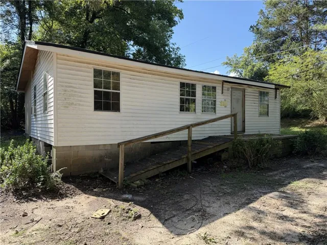 191 Merritt Circle, Dallas, Georgia 30132
