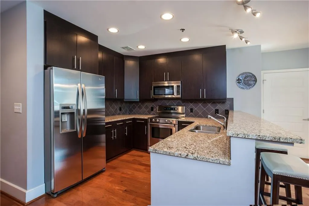 1080 Peachtree Street Ne Unit 605, Atlanta, Georgia 30309, 1 Bedroom Bedrooms, ,1 BathroomBathrooms,Residential,Sold,1080 Peachtree Street Ne Unit 605,5799688