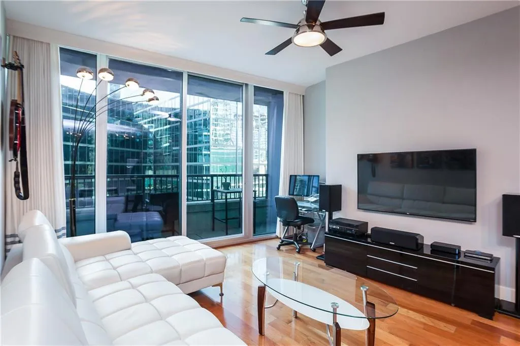 1080 Peachtree Street Ne Unit 605, Atlanta, Georgia 30309, 1 Bedroom Bedrooms, ,1 BathroomBathrooms,Residential,Sold,1080 Peachtree Street Ne Unit 605,5799688