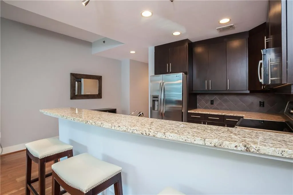 1080 Peachtree Street Ne Unit 605, Atlanta, Georgia 30309, 1 Bedroom Bedrooms, ,1 BathroomBathrooms,Residential,Sold,1080 Peachtree Street Ne Unit 605,5799688