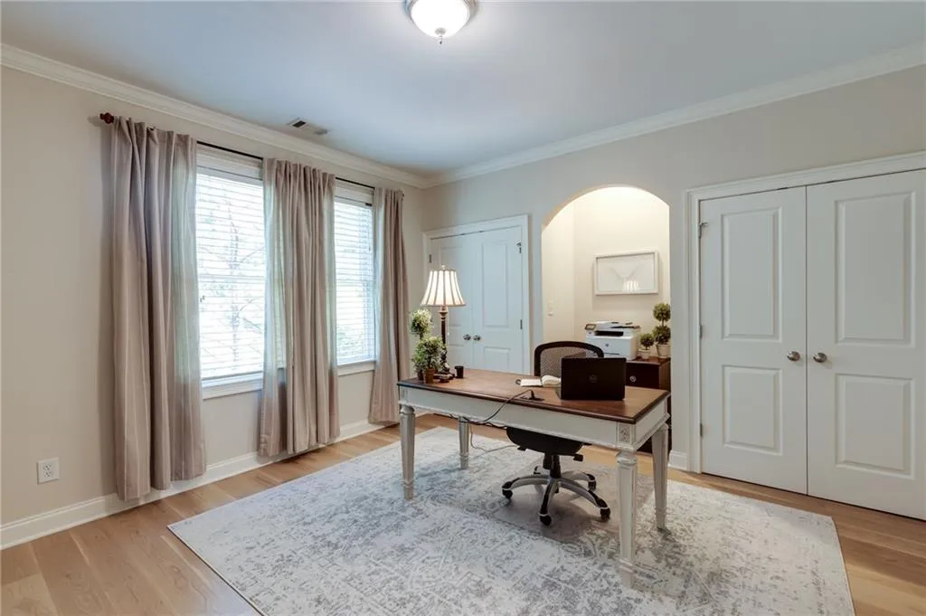 672 Royer Place, Sandy Springs, Georgia 30342, 4 Bedrooms Bedrooms, ,3 BathroomsBathrooms,Residential,Sold,672 Royer Place,6792905