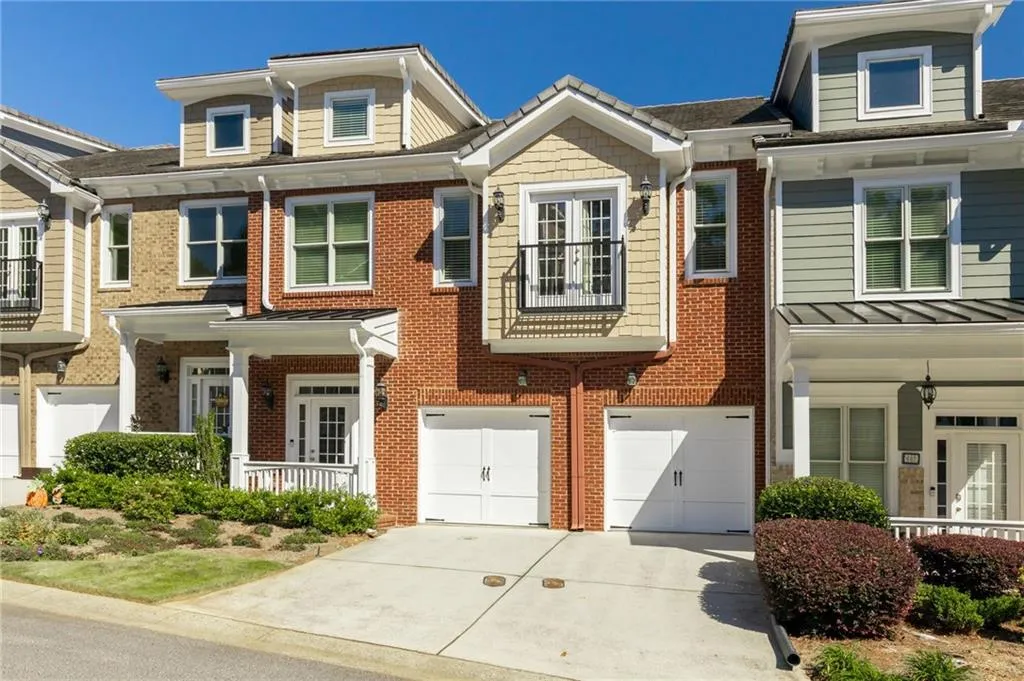 672 Royer Place, Sandy Springs, Georgia 30342, 4 Bedrooms Bedrooms, ,3 BathroomsBathrooms,Residential,Sold,672 Royer Place,6792905