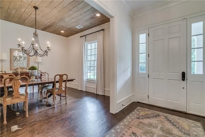 545 Pine Forest Road, Sandy Springs, Georgia 30342, 5 Bedrooms Bedrooms, ,3 BathroomsBathrooms,Residential,Sold,545 Pine Forest Road,6068364