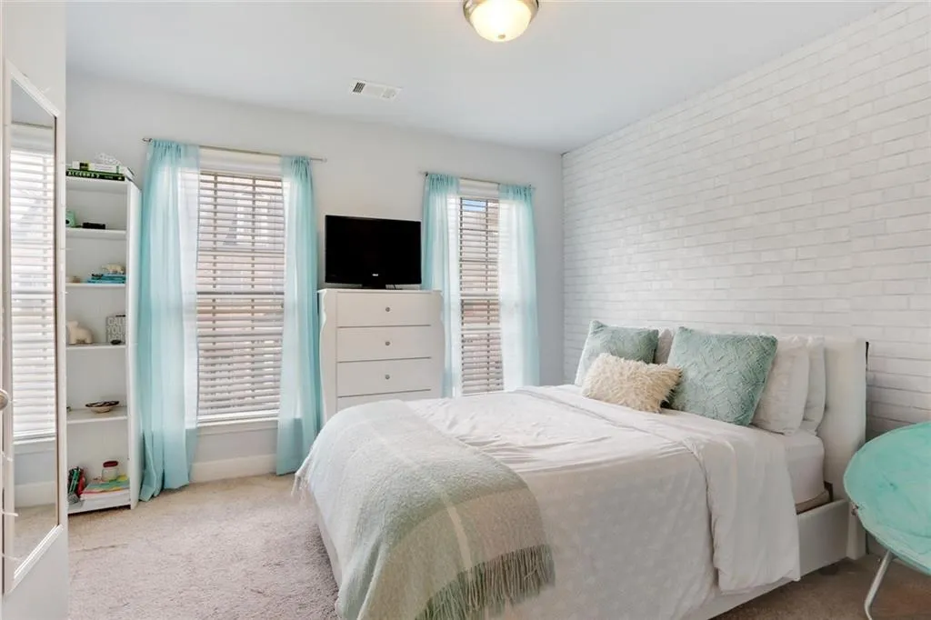 547 Sarabrook Place, Atlanta, Georgia 30342, 4 Bedrooms Bedrooms, ,3 BathroomsBathrooms,Residential,Sold,547 Sarabrook Place,6746714
