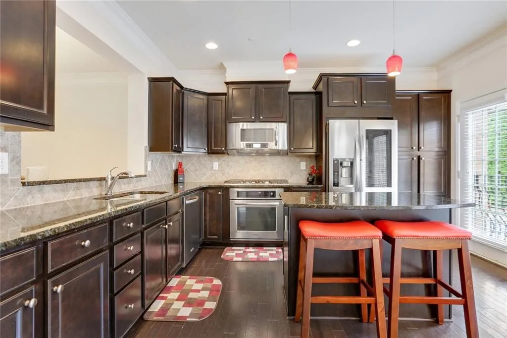 547 Sarabrook Place, Atlanta, Georgia 30342, 4 Bedrooms Bedrooms, ,3 BathroomsBathrooms,Residential,Sold,547 Sarabrook Place,6746714