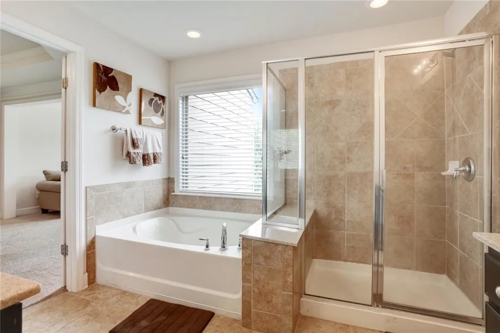 547 Sarabrook Place, Atlanta, Georgia 30342, 4 Bedrooms Bedrooms, ,3 BathroomsBathrooms,Residential,Sold,547 Sarabrook Place,6746714