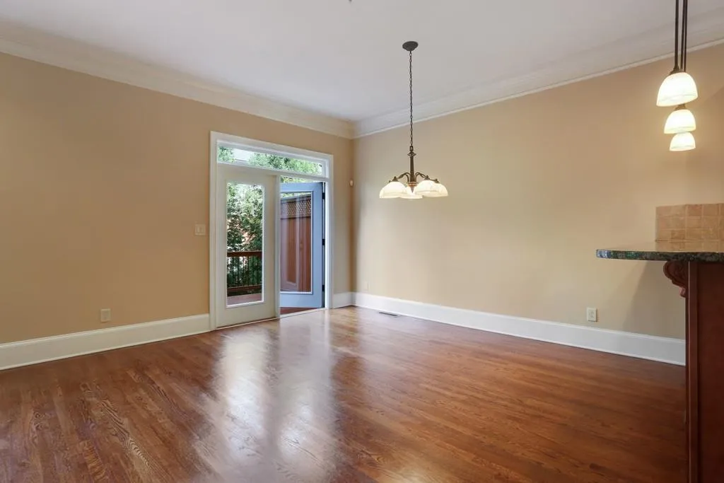 918 Boudreau Court, Sandy Springs, Georgia 30328, 4 Bedrooms Bedrooms, ,3 BathroomsBathrooms,Residential,Sold,918 Boudreau Court,5744618