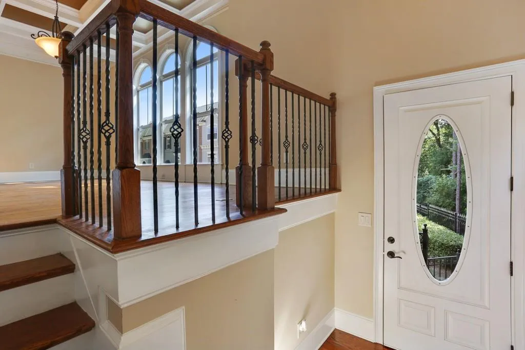 918 Boudreau Court, Sandy Springs, Georgia 30328, 4 Bedrooms Bedrooms, ,3 BathroomsBathrooms,Residential,Sold,918 Boudreau Court,5744618