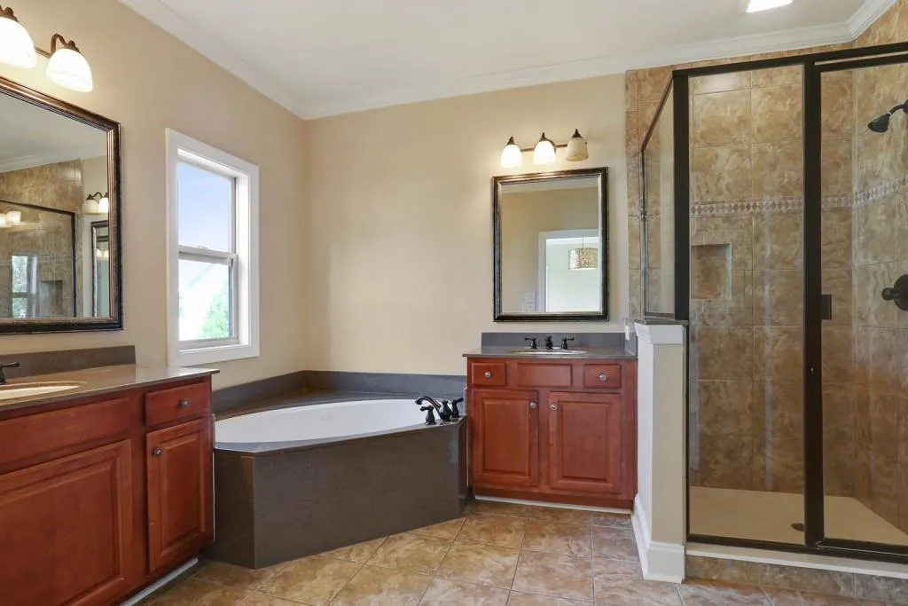 918 Boudreau Court, Sandy Springs, Georgia 30328, 4 Bedrooms Bedrooms, ,3 BathroomsBathrooms,Residential,Sold,918 Boudreau Court,5744618