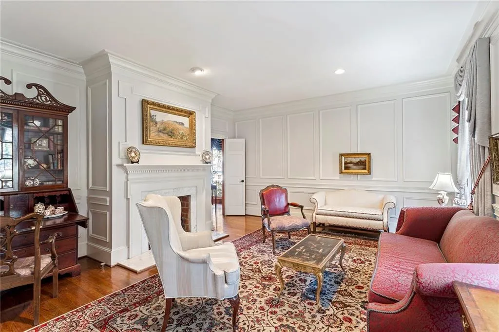 5000 Rebel Trail, Atlanta, Georgia 30327, 5 Bedrooms Bedrooms, ,5 BathroomsBathrooms,Residential,Sold,5000 Rebel Trail,6997617