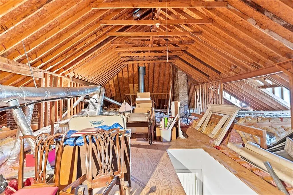 5000 Rebel Trail, Atlanta, Georgia 30327, 5 Bedrooms Bedrooms, ,5 BathroomsBathrooms,Residential,Sold,5000 Rebel Trail,6997617