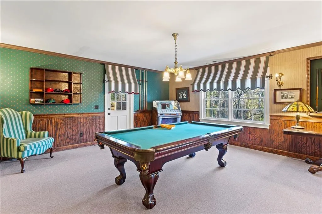 5000 Rebel Trail, Atlanta, Georgia 30327, 5 Bedrooms Bedrooms, ,5 BathroomsBathrooms,Residential,Sold,5000 Rebel Trail,6997617