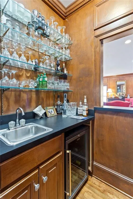 5000 Rebel Trail, Atlanta, Georgia 30327, 5 Bedrooms Bedrooms, ,5 BathroomsBathrooms,Residential,Sold,5000 Rebel Trail,6997617