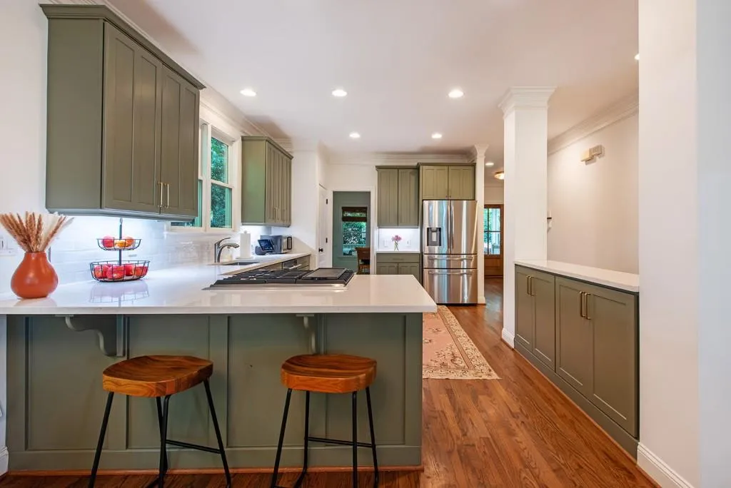 1064 Davis Circle Nw, Atlanta, Georgia 30318, 4 Bedrooms Bedrooms, 0 ,3 BathroomsBathrooms,Residential,For Sale,1064 Davis Circle Nw,7749223
