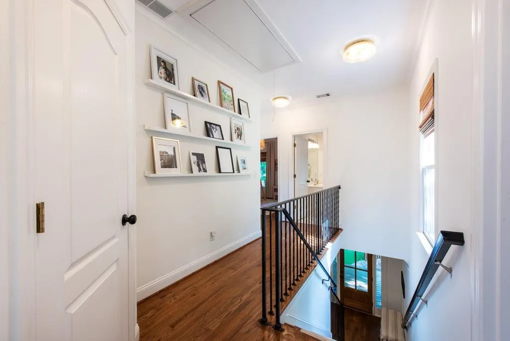 1064 Davis Circle Nw, Atlanta, Georgia 30318, 4 Bedrooms Bedrooms, 0 ,3 BathroomsBathrooms,Residential,For Sale,1064 Davis Circle Nw,7749223