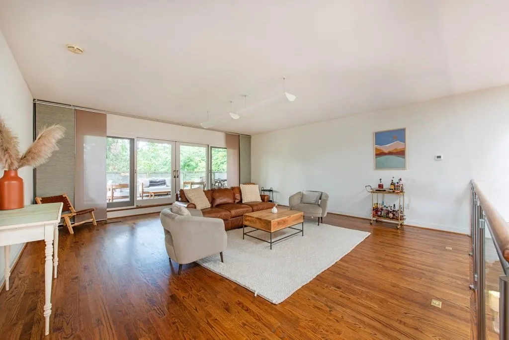 1064 Davis Circle Nw, Atlanta, Georgia 30318, 4 Bedrooms Bedrooms, 0 ,3 BathroomsBathrooms,Residential,For Sale,1064 Davis Circle Nw,7749223