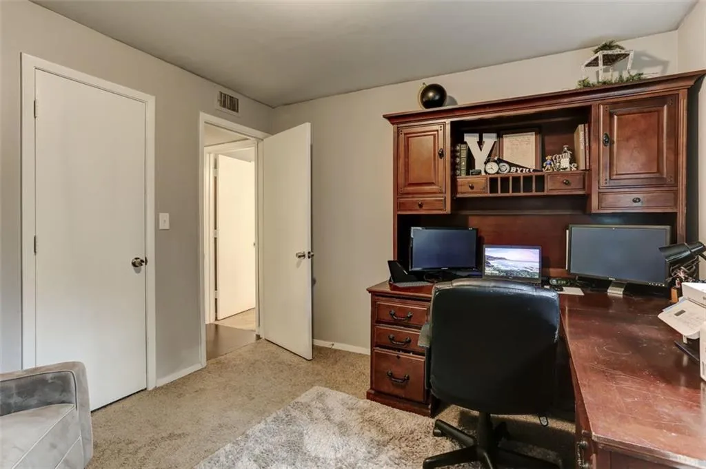 1208 Woodcliff Drive, Atlanta, Georgia 30350, 2 Bedrooms Bedrooms, ,2 BathroomsBathrooms,Residential,Sold,1208 Woodcliff Drive,6834568