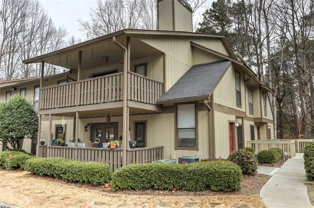 1208 Woodcliff Drive, Atlanta, Georgia 30350, 2 Bedrooms Bedrooms, ,2 BathroomsBathrooms,Residential,Sold,1208 Woodcliff Drive,6834568