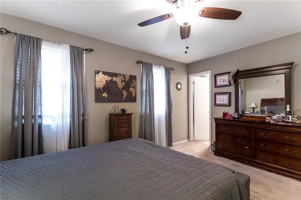 6520 Roswell Road Unit 93, Atlanta, Georgia 30328, 3 Bedrooms Bedrooms, ,2 BathroomsBathrooms,Residential,Sold,6520 Roswell Road Unit 93,6507566