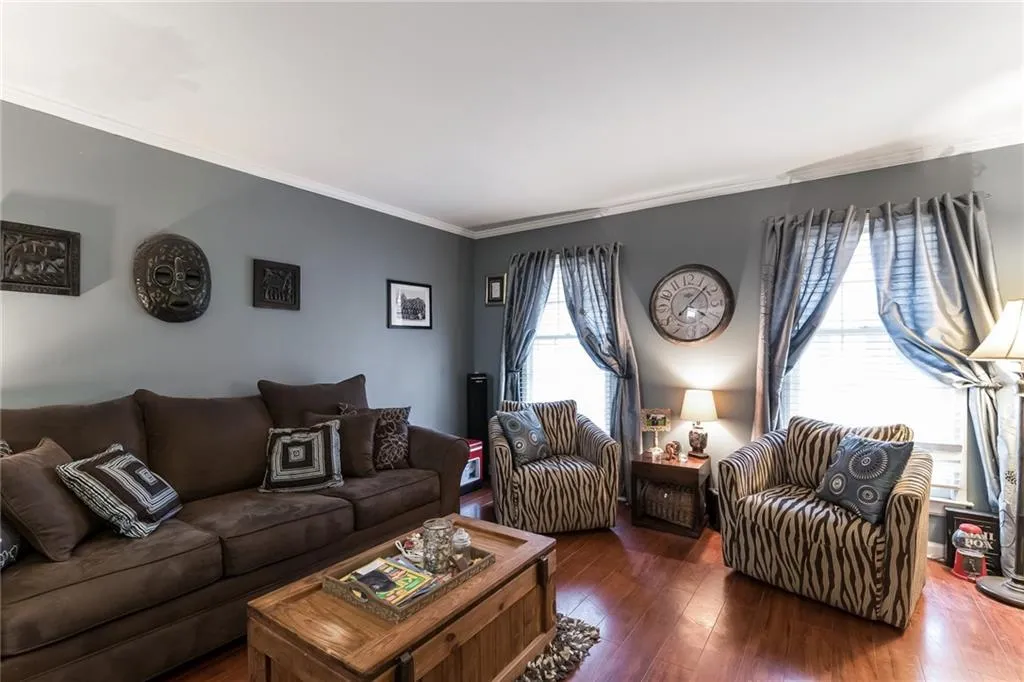 6520 Roswell Road Unit 93, Atlanta, Georgia 30328, 3 Bedrooms Bedrooms, ,2 BathroomsBathrooms,Residential,Sold,6520 Roswell Road Unit 93,6507566