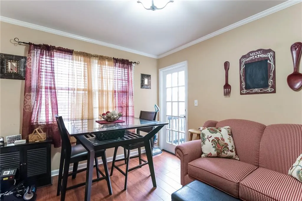 6520 Roswell Road Unit 93, Atlanta, Georgia 30328, 3 Bedrooms Bedrooms, ,2 BathroomsBathrooms,Residential,Sold,6520 Roswell Road Unit 93,6507566