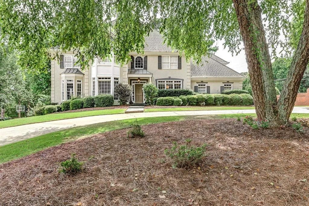 7700 Blandford Place, Sandy Springs, Georgia 30350, 6 Bedrooms Bedrooms, ,5 BathroomsBathrooms,Residential,Sold,7700 Blandford Place,6918954