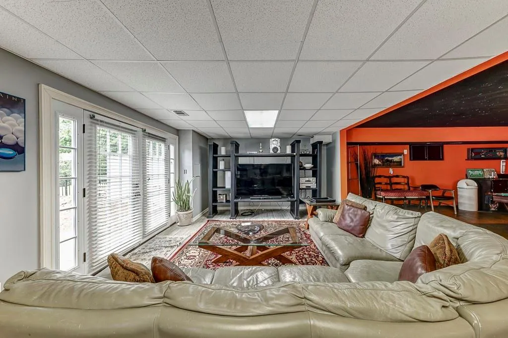 7700 Blandford Place, Sandy Springs, Georgia 30350, 6 Bedrooms Bedrooms, ,5 BathroomsBathrooms,Residential,Sold,7700 Blandford Place,6918954