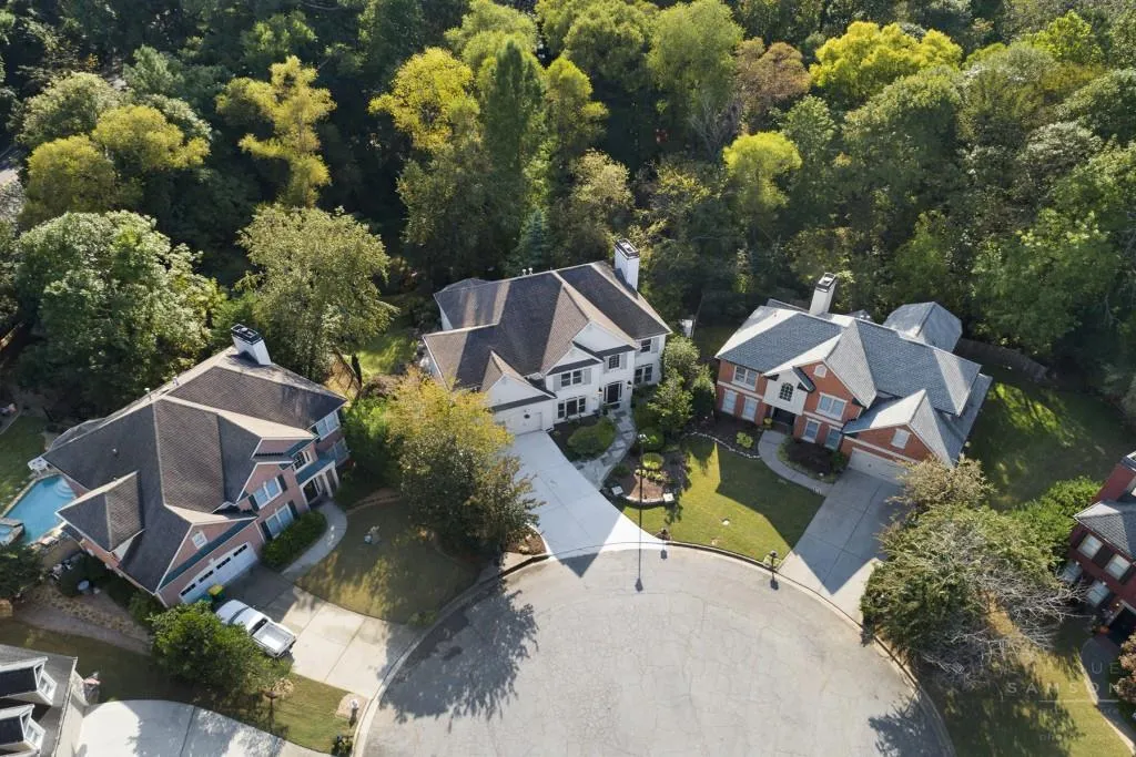 285 Windsor Gate Cove, Atlanta, Georgia 30342, 4 Bedrooms Bedrooms, ,3 BathroomsBathrooms,Residential,Sold,285 Windsor Gate Cove,6838265
