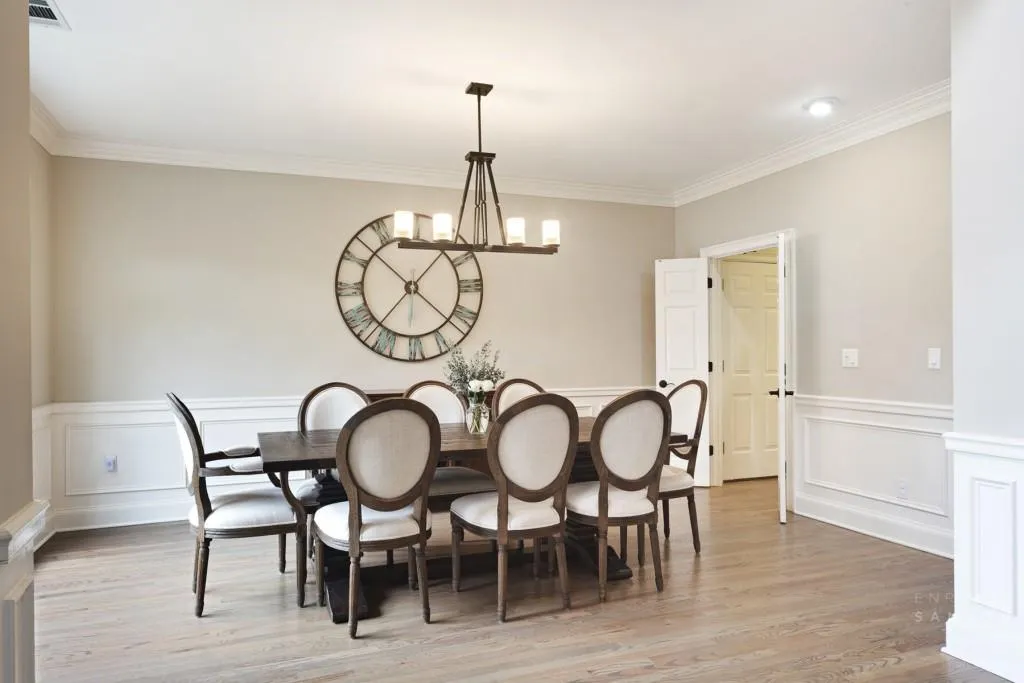 285 Windsor Gate Cove, Atlanta, Georgia 30342, 4 Bedrooms Bedrooms, ,3 BathroomsBathrooms,Residential,Sold,285 Windsor Gate Cove,6838265