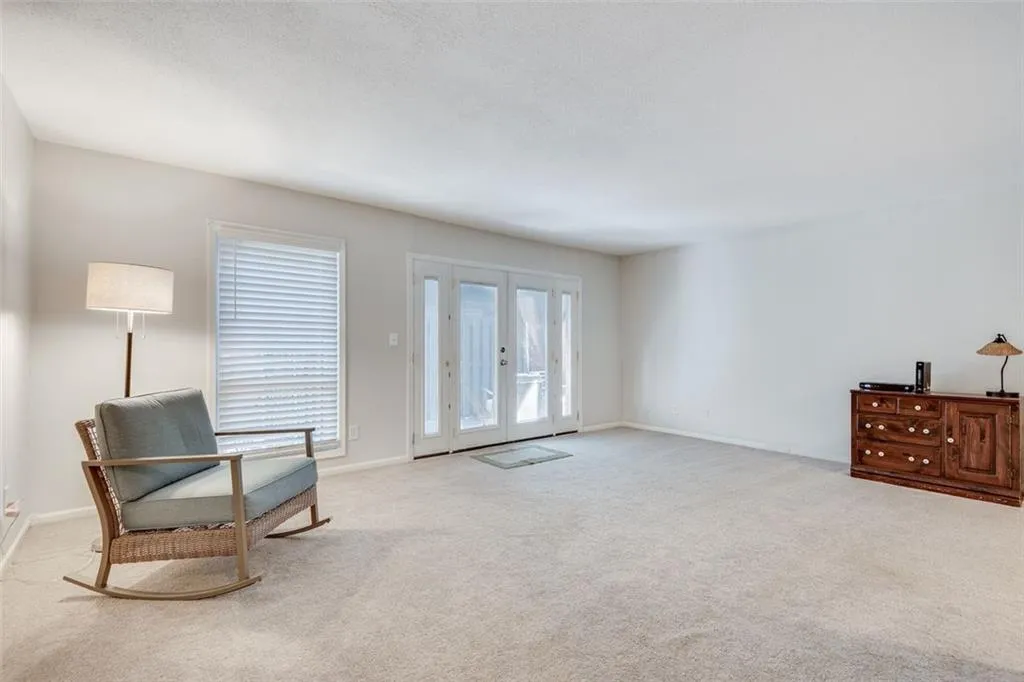 6851 Roswell Road Unit H1, Sandy Springs, Georgia 30328, 2 Bedrooms Bedrooms, ,2 BathroomsBathrooms,Residential,For Sale,6851 Roswell Road Unit H1,7569864 6851 Roswell Road Unit H1, Sandy Springs, Georgia 30328, 2 Bedrooms Bedrooms, ,2 BathroomsBathrooms,Residential,For Sale,6851 Roswell Road Unit H1,7569864