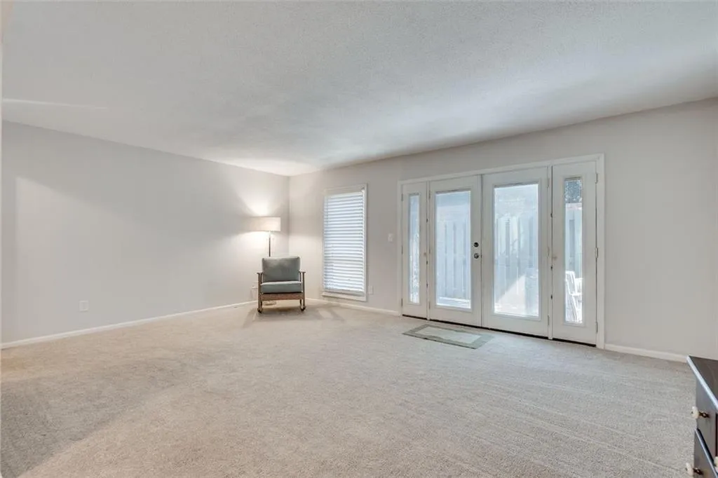 6851 Roswell Road Unit H1, Sandy Springs, Georgia 30328, 2 Bedrooms Bedrooms, ,2 BathroomsBathrooms,Residential,For Sale,6851 Roswell Road Unit H1,7569864 6851 Roswell Road Unit H1, Sandy Springs, Georgia 30328, 2 Bedrooms Bedrooms, ,2 BathroomsBathrooms,Residential,For Sale,6851 Roswell Road Unit H1,7569864
