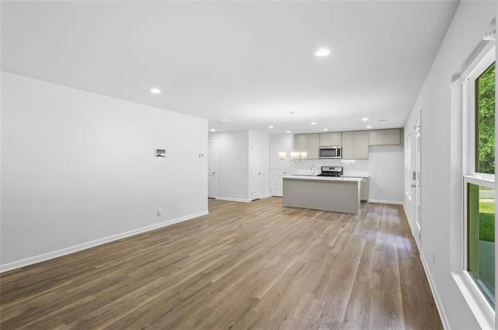 1127 2nd Street Nw, Atlanta, Georgia 30318, 4 Bedrooms Bedrooms, ,2 BathroomsBathrooms,Residential,For Sale,1127 2nd Street Nw,7634826