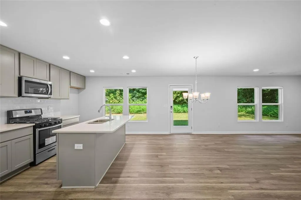 1127 2nd Street Nw, Atlanta, Georgia 30318, 4 Bedrooms Bedrooms, ,2 BathroomsBathrooms,Residential,For Sale,1127 2nd Street Nw,7634826