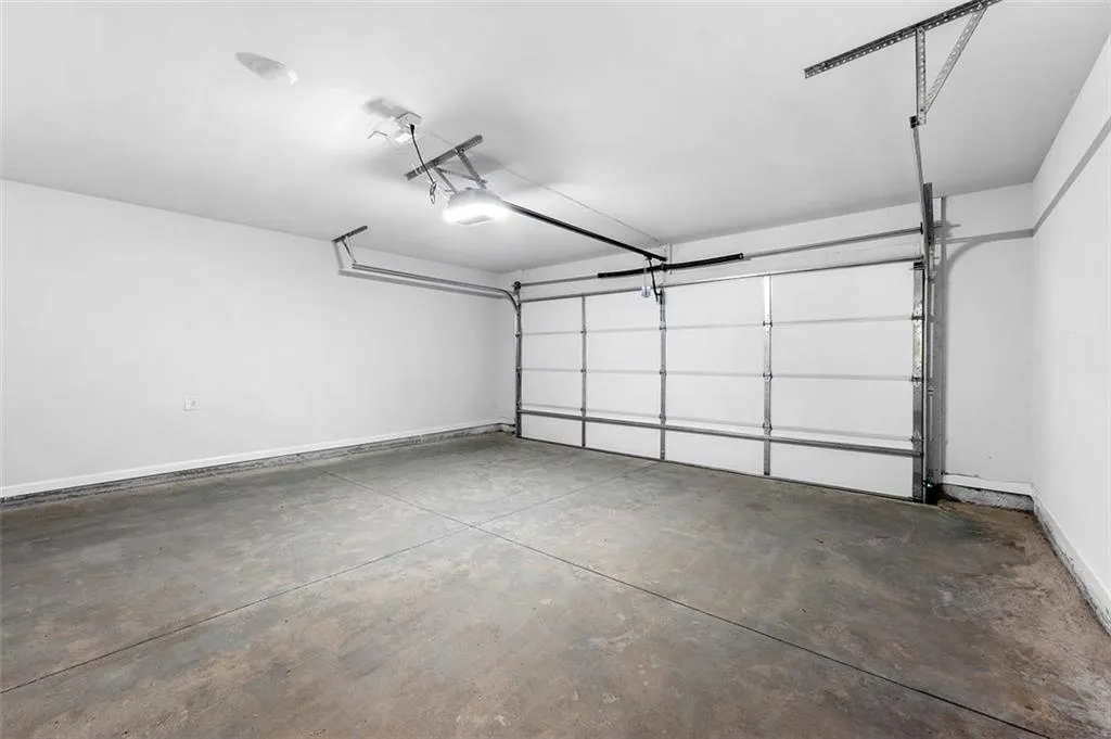 1127 2nd Street Nw, Atlanta, Georgia 30318, 4 Bedrooms Bedrooms, ,2 BathroomsBathrooms,Residential,For Sale,1127 2nd Street Nw,7634826