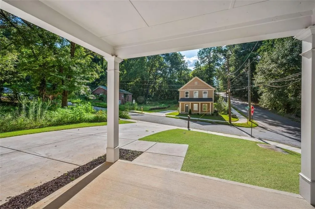1127 2nd Street Nw, Atlanta, Georgia 30318, 4 Bedrooms Bedrooms, ,2 BathroomsBathrooms,Residential,For Sale,1127 2nd Street Nw,7634826