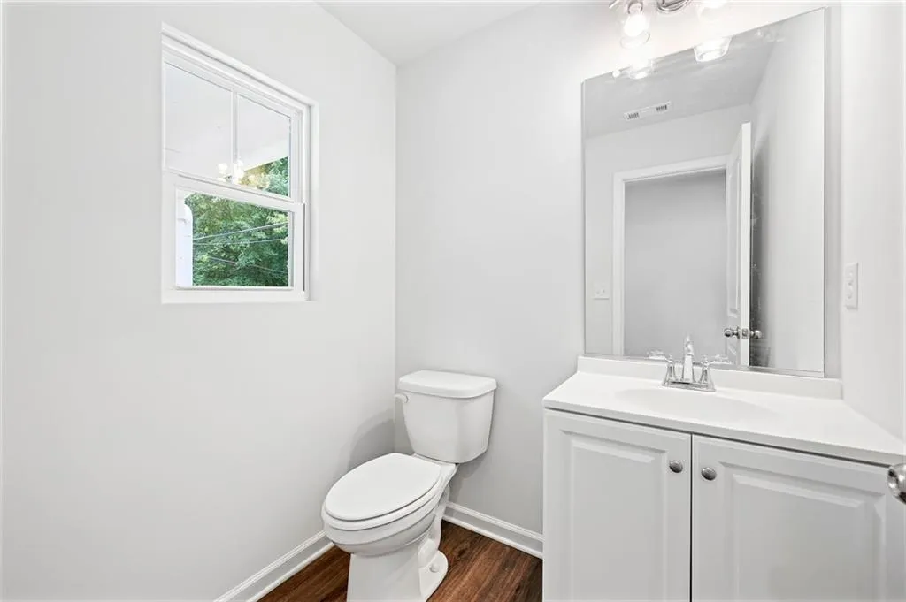 1127 2nd Street Nw, Atlanta, Georgia 30318, 4 Bedrooms Bedrooms, ,2 BathroomsBathrooms,Residential,For Sale,1127 2nd Street Nw,7634826