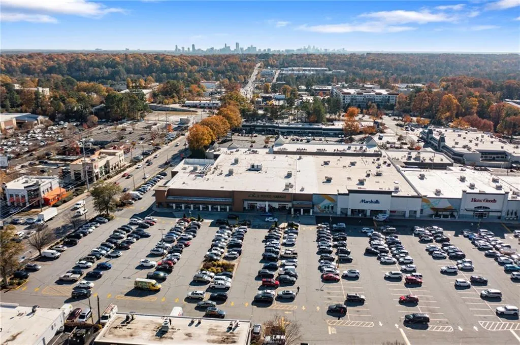 138 Reddington Place, Atlanta, Georgia 30328, 4 Bedrooms Bedrooms, ,3 BathroomsBathrooms,Residential,Sold,138 Reddington Place,7491964