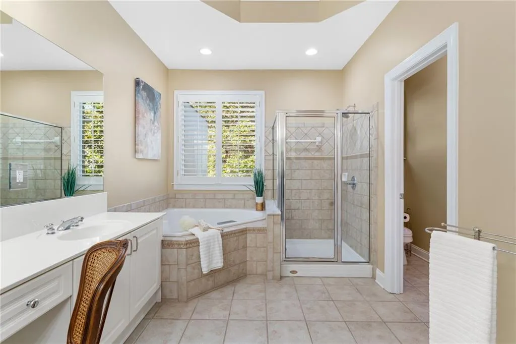 138 Reddington Place, Atlanta, Georgia 30328, 4 Bedrooms Bedrooms, ,3 BathroomsBathrooms,Residential,Sold,138 Reddington Place,7491964