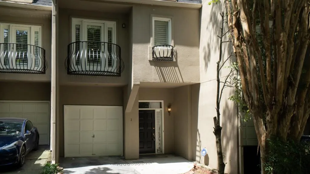 1467 Monroe Drive Unit 2, Atlanta, Georgia 30324, 3 Bedrooms Bedrooms, ,3 BathroomsBathrooms,Residential,For Sale,1467 Monroe Drive Unit 2,7626959
