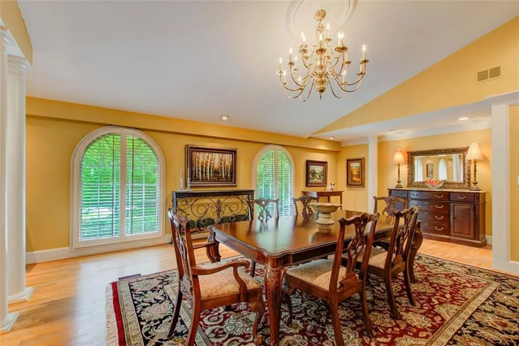 7209 Twin Branch Road, Atlanta, Georgia 30328, 6 Bedrooms Bedrooms, ,3 BathroomsBathrooms,Residential,Sold,7209 Twin Branch Road,7374158