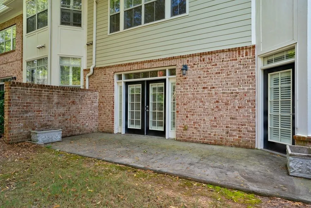 1186 Glenridge Place, Sandy Springs, Georgia 30342, 3 Bedrooms Bedrooms, ,3 BathroomsBathrooms,Residential,Sold,1186 Glenridge Place,6798424