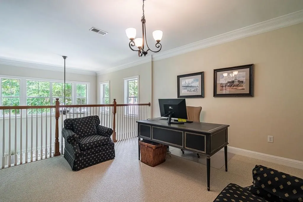 1186 Glenridge Place, Sandy Springs, Georgia 30342, 3 Bedrooms Bedrooms, ,3 BathroomsBathrooms,Residential,Sold,1186 Glenridge Place,6798424